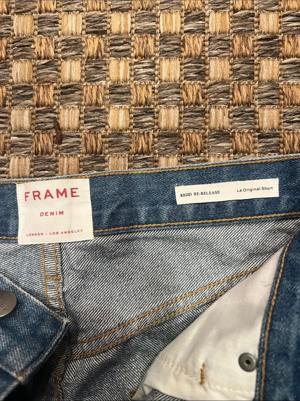 Frame Denim Faded Blue Distressed Cutoff Shorts new
